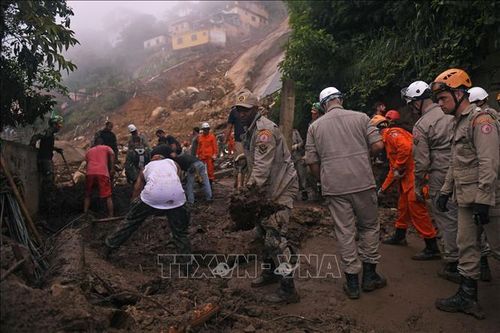Brazil: 165 người thiệt mạng do mưa lớn gây lũ lụt, sạt lở đất