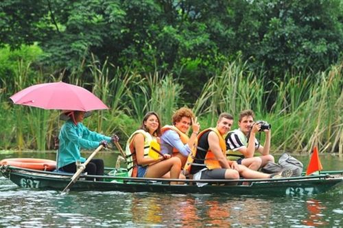 Việt Nam lọt top 10 điểm đến thích hợp cho du khách 'vừa làm vừa chơi'