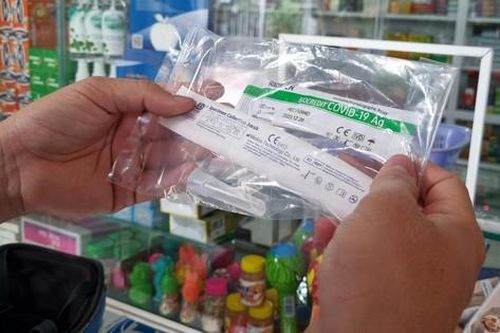 Đà Nẵng: Bộ kit test COVID-19 tăng giá, nhiều nơi 'cháy hàng'