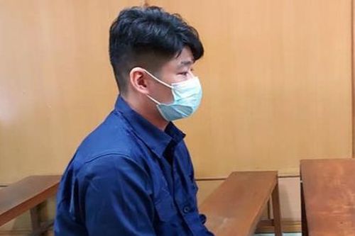 Cựu cán bộ phường lừa tiền đồng nghiệp để trả cá độ bóng đá