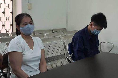 Bị bạo hành, mẹ rủ con trai giết chết chồng cũ