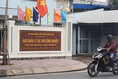 Vĩnh Long: Cảnh cáo Trưởng ban Quản lý các khu công nghiệp trong vụ sập tường khiến 7 người tử vong