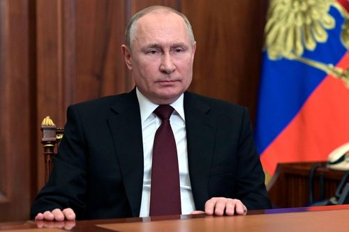 Tổng thống Putin nói gì khi tuyên bố công nhận độc lập và đưa quân vào hai nước cộng hòa ly khai?