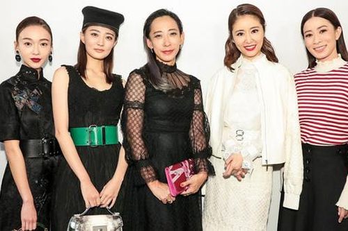 Khoảnh khắc chung hình với 'Nhàn Phi' Xa Thi Mạn, Lâm Tâm Như lại bị nhận xét kém sắc hơn vì điều này