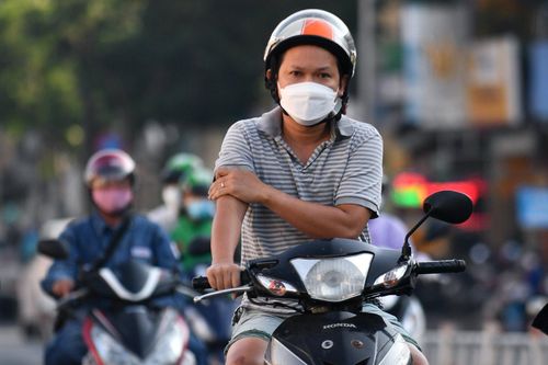 TP.HCM cần làm gì khi biến chủng Omicron lan rộng?