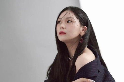 Màn thay đổi ngoại hình của Umji