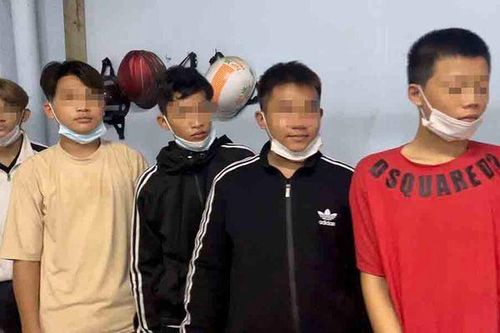 Ngăn chặn 12 thanh thiếu niên hỗn chiến ở TP.HCM