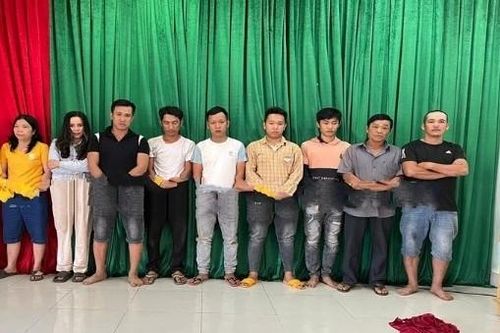 Triệt phá sòng bạc trong rừng cao su, tổ chức bố trí nhiều lớp cảnh giới