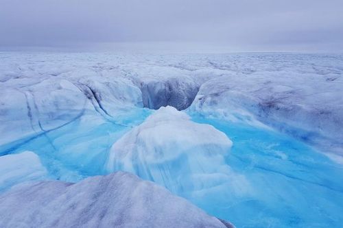 Băng ở Greenland tan từ dưới lên trên, nhanh chưa từng có