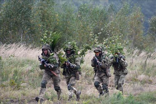 Hội đồng an ninh Ukraine thông qua kế hoạch ban bố tình trạng khẩn cấp quốc gia