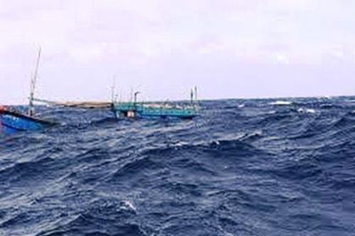Quảng Ngãi: Tàu cá chìm trên biển, 4 ngư dân hiện đang mất tích