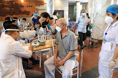 Thực hiện hiệu quả Chiến dịch tiêm vaccine, phòng, chống dịch Covid-19