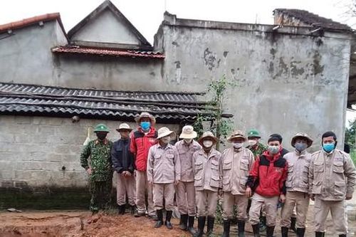 Quảng Bình: Lưu kho quả bom 230kg phát hiện trong vườn nhà dân