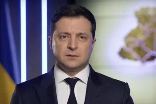 Ukraine ban bố thiết quân luật trên cả nước