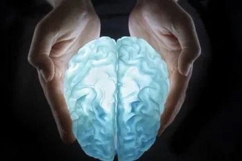 Bộ não của các phi hành gia thay đổi thế nào khi lên vũ trụ ?