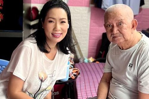 Nghệ sĩ Mạc Can không thể tự đi lại, vợ nằm viện vì bệnh nặng