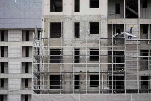 Doanh nghiệp địa ốc Trung Quốc 'rơi xuống vực', doanh thu sụt chóng mặt