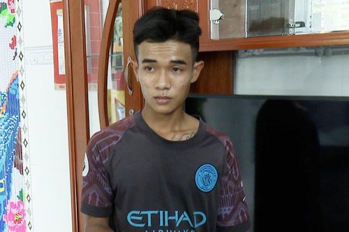 Tạm giam thanh niên cưỡng bức nhiều cô gái
