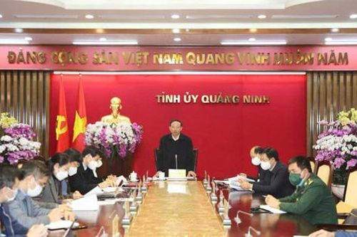 Quảng Ninh: Số ca mắc mới tiếp tục tăng cao, tiềm ẩn nguy cơ quá tải hệ thống y tế