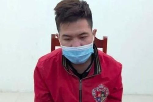Giả mạo công an vào nhà dân đe dọa đòi tiền