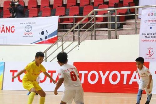 Sông Lam Nghệ An vô địch giải bóng đá U9 toàn quốc