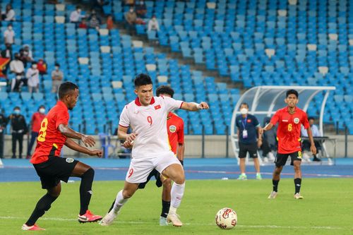 U23 Việt Nam vượt qua U23 Timor Leste trên chấm phạt đền