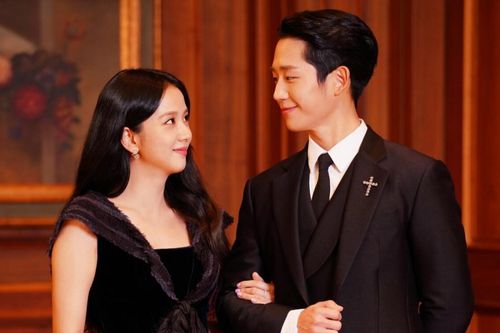 Jung Hae In tự xác nhận có quan hệ tình cảm với Jisoo (BLACKPINK)?