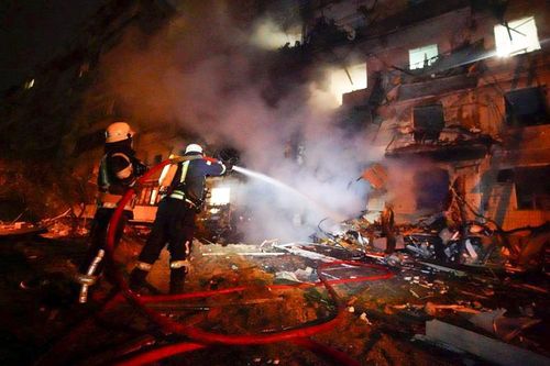 Kyiv tan hoang sau hai ngày Nga tấn công