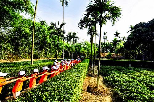 Đi trong miền di sản, danh thắng xứ Nghệ
