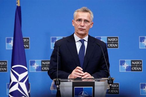 NATO lần đầu tiên triển khai lực lượng phản ứng nhanh