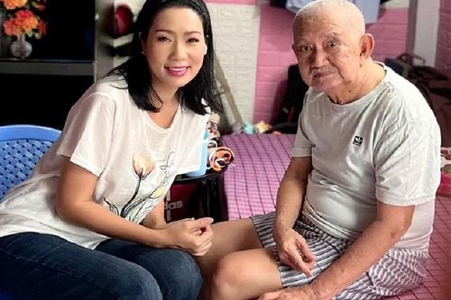 Từng vướng vào ồn ào, Trịnh Kim Chi vẫn khiến fan ấm lòng
