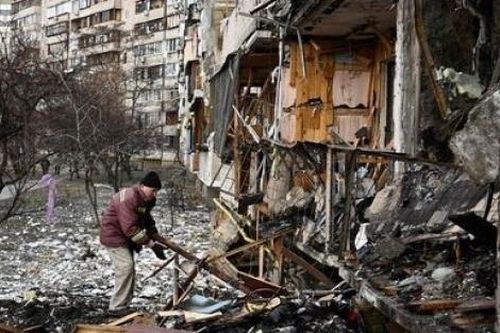 Xung đột Nga-Ukraine: Tòa nhà dân cư ở Kiev trúng tên lửa, Ukraine đặt ra điều kiện đàm phán