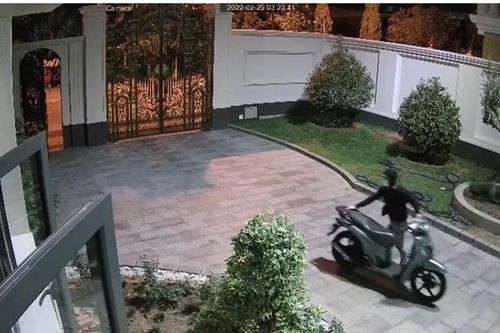 Trộm đột nhập nhà cán bộ Công an tỉnh Bình Dương 'cuỗm' xe SH
