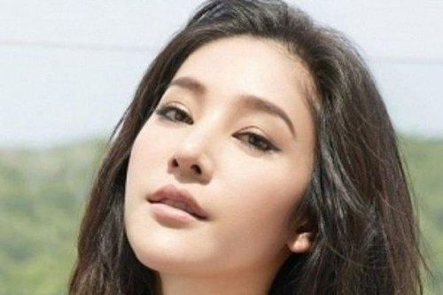 Nội dung bài đăng của diễn viên 'Chiếc lá cuốn bay' như điềm báo