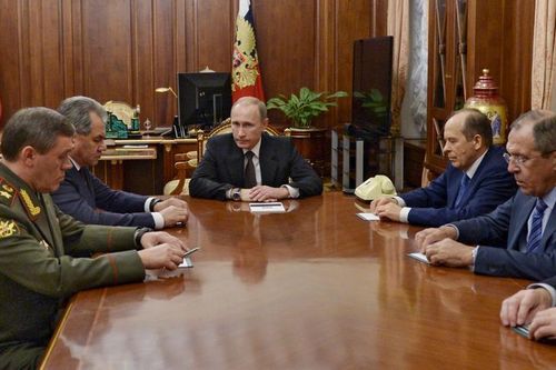 Mỹ - EU ra quyết định trừng phạt ông Putin và các đồng sự cao cấp Nga