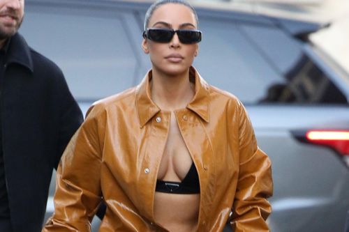 Kim Kardashian mua máy bay 95 triệu USD