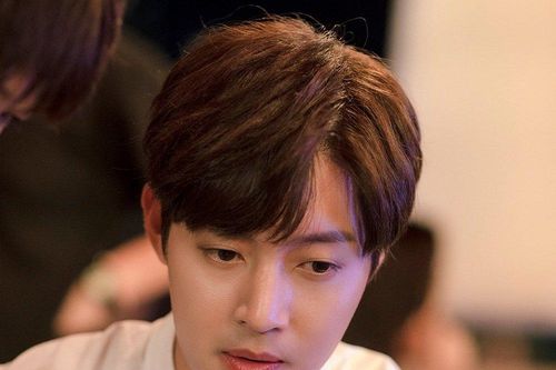 Tài tử 'Vườn sao băng' Kim Hyun Joong kết hôn