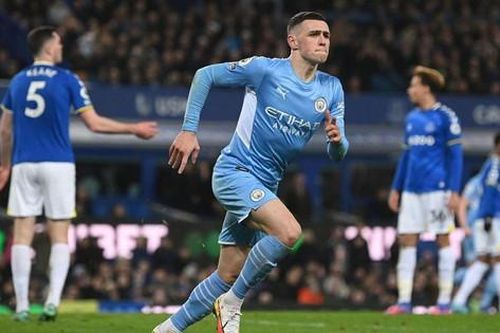 Đối thủ mắc sai lầm, Man City nhọc nhằn giành 3 điểm