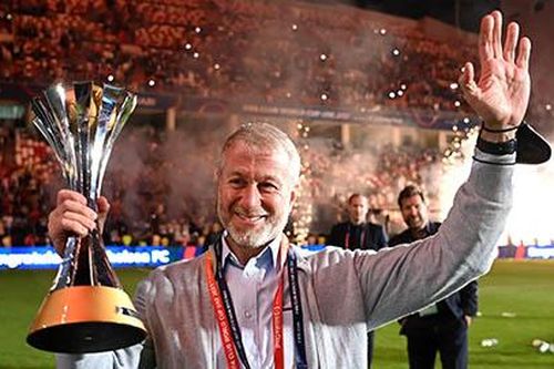 Chelsea có còn là đội bóng nhà giàu sau khi Abramovich chia tay?