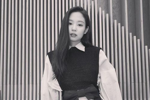 Jennie (BlackPink) bị cư dân mạng Trung Quốc tấn công dữ dội chỉ vì một hành động nhỏ