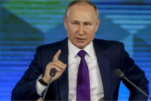 Tổng thống Putin lên tiếng sau 3 ngày chiến sự căng thẳng tại Ukraine