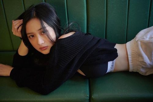 'Cô bé trà sữa' ngây thơ năm nào giờ gợi cảm, quyến rũ đến mê mẩn