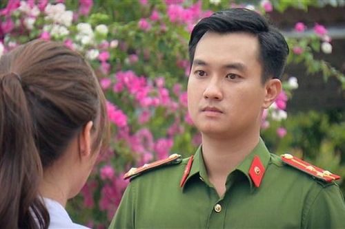 'Thượng úy Nam' lên tiếng khi bị chê diễn xuất