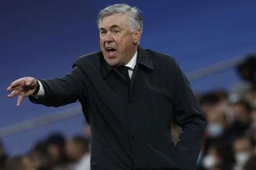 Real suýt phải trả giá vì sự bảo thủ của Ancelotti