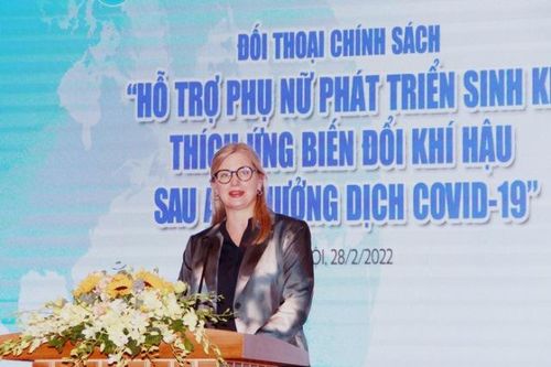 Hỗ trợ phụ nữ phát triển sinh kế thích ứng biến đổi khí hậu sau ảnh hưởng dịch COVID-19