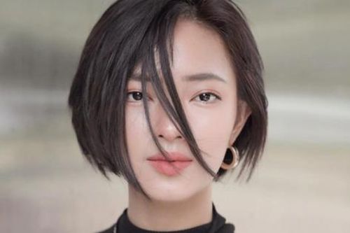 Ngỡ ngàng khi Châu Bùi tiết lộ từng bị bạn trai cũ chửi mắng nhưng không dám chia tay