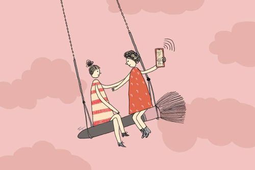 Tôi chỉ mẹ dưỡng da, chỉnh hình trên điện thoại