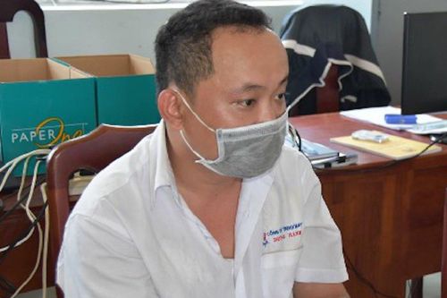 Khởi tố người dùng súng nhựa đi cướp ngân hàng