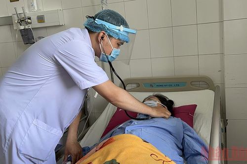 Can thiệp cầm máu xuất huyết tự phát nặng trên bệnh nhân Covid-19