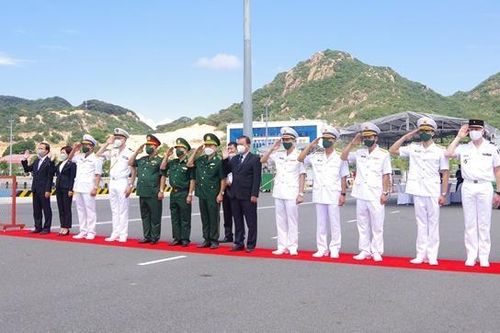 Tàu Hải quân Pháp thăm Khánh Hòa